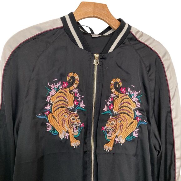 H&M Divided Size 8 Embroidered Tiger Baseball Bomber Jacket Black White Striped - Picture 3 of 13